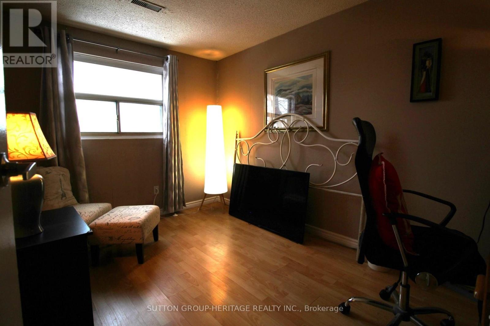 56 Parker Crescent, Ajax, Ontario  L1S 3R5 - Photo 15 - E12797008