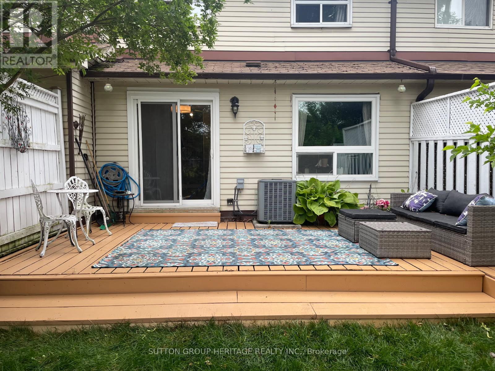 56 Parker Crescent, Ajax, Ontario  L1S 3R5 - Photo 2 - E12797008