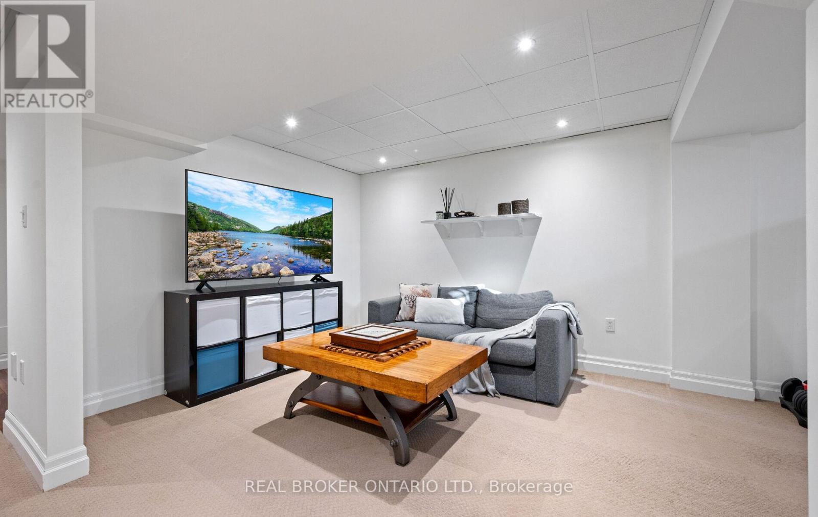 6060 Clover Ridge Crescent, Mississauga, Ontario  L5N 7B3 - Photo 24 - W12800740