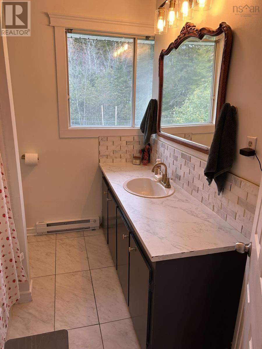 77 Harris Avenue, Truro, Nova Scotia  B2N 3N3 - Photo 10 - 202600183