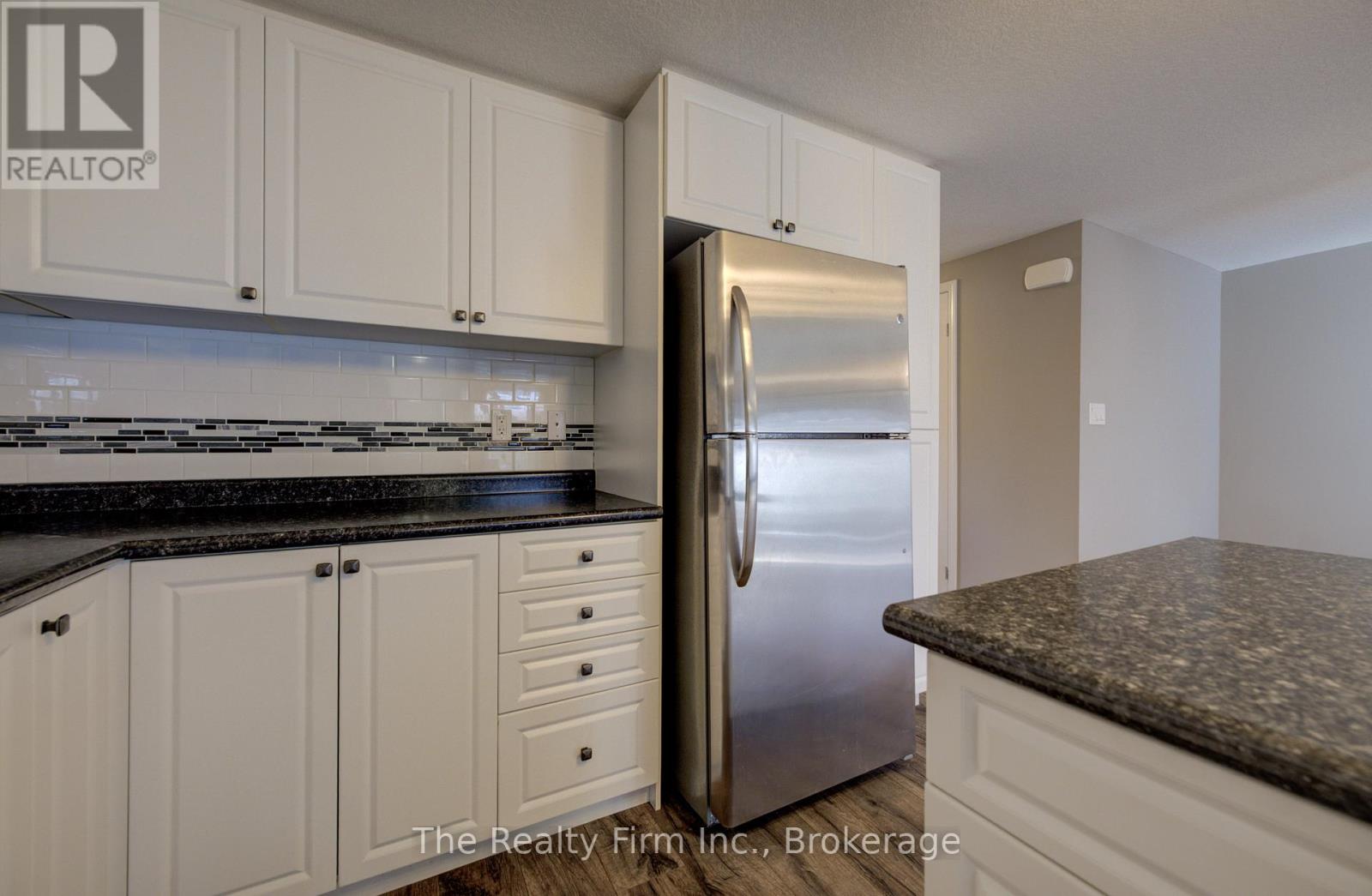 H - 236 Rachel Crescent, Kitchener, Ontario  N2R 0E1 - Photo 19 - X12800764