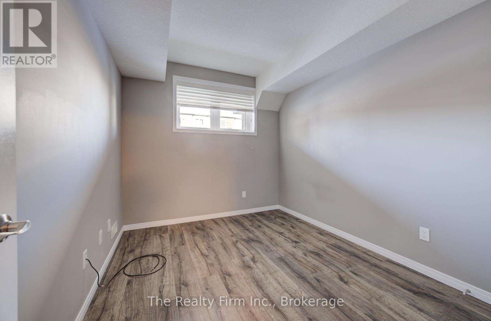 H - 236 Rachel Crescent, Kitchener, Ontario  N2R 0E1 - Photo 26 - X12800764