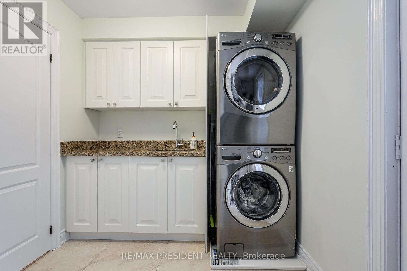 42 Mount Forest Drive, Brampton, Ontario  L6Z 1B7 - Photo 40 - W12796790