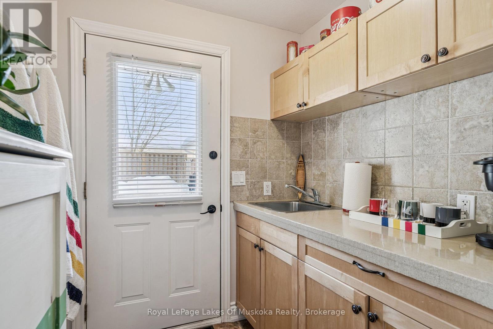 293 Hiram Street, Bracebridge, Ontario  P1L 2C3 - Photo 25 - X12800810