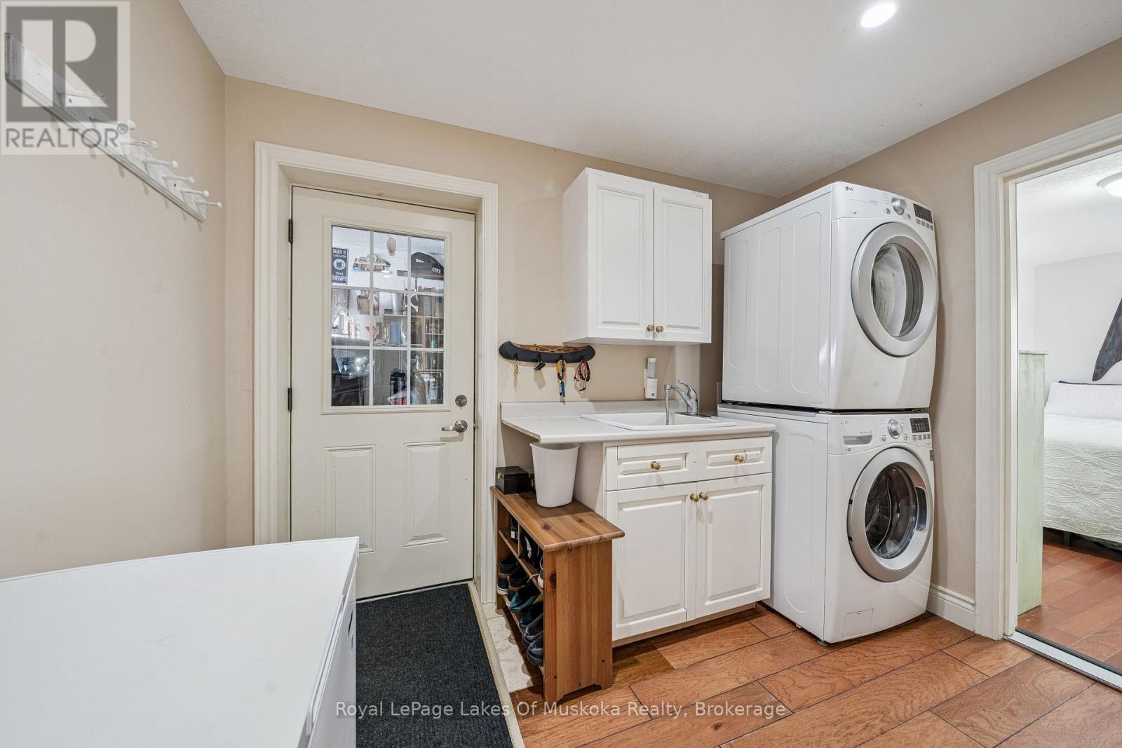 293 Hiram Street, Bracebridge, Ontario  P1L 2C3 - Photo 27 - X12800810