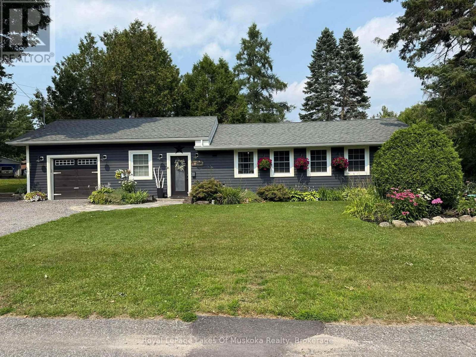 293 Hiram Street, Bracebridge, Ontario  P1L 2C3 - Photo 33 - X12800810