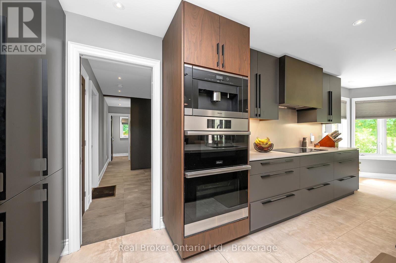 10158 Old Pine Crest Road, Halton Hills, Ontario  L0P 1K0 - Photo 24 - W12800796