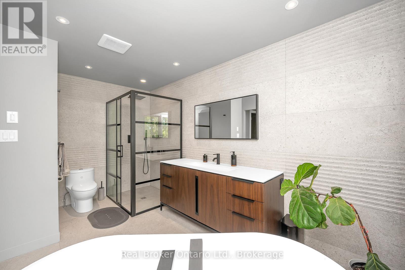 10158 Old Pine Crest Road, Halton Hills, Ontario  L0P 1K0 - Photo 35 - W12800796