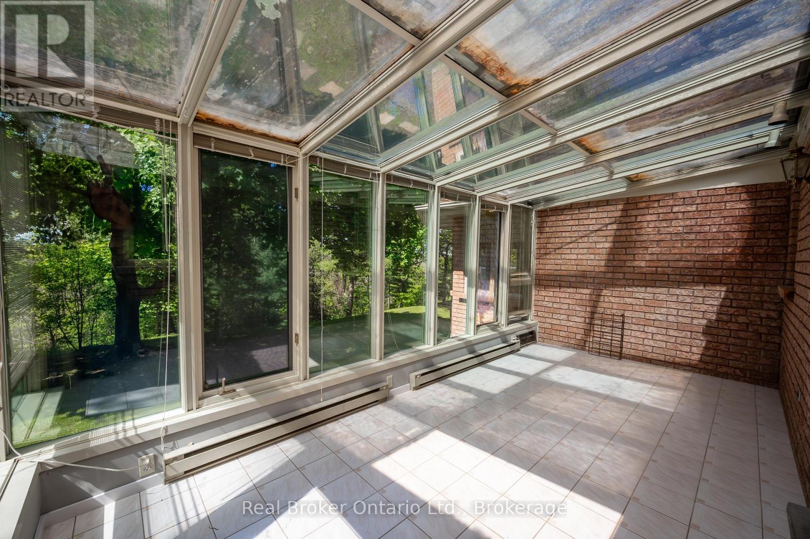 10158 Old Pine Crest Road, Halton Hills, Ontario  L0P 1K0 - Photo 38 - W12800796