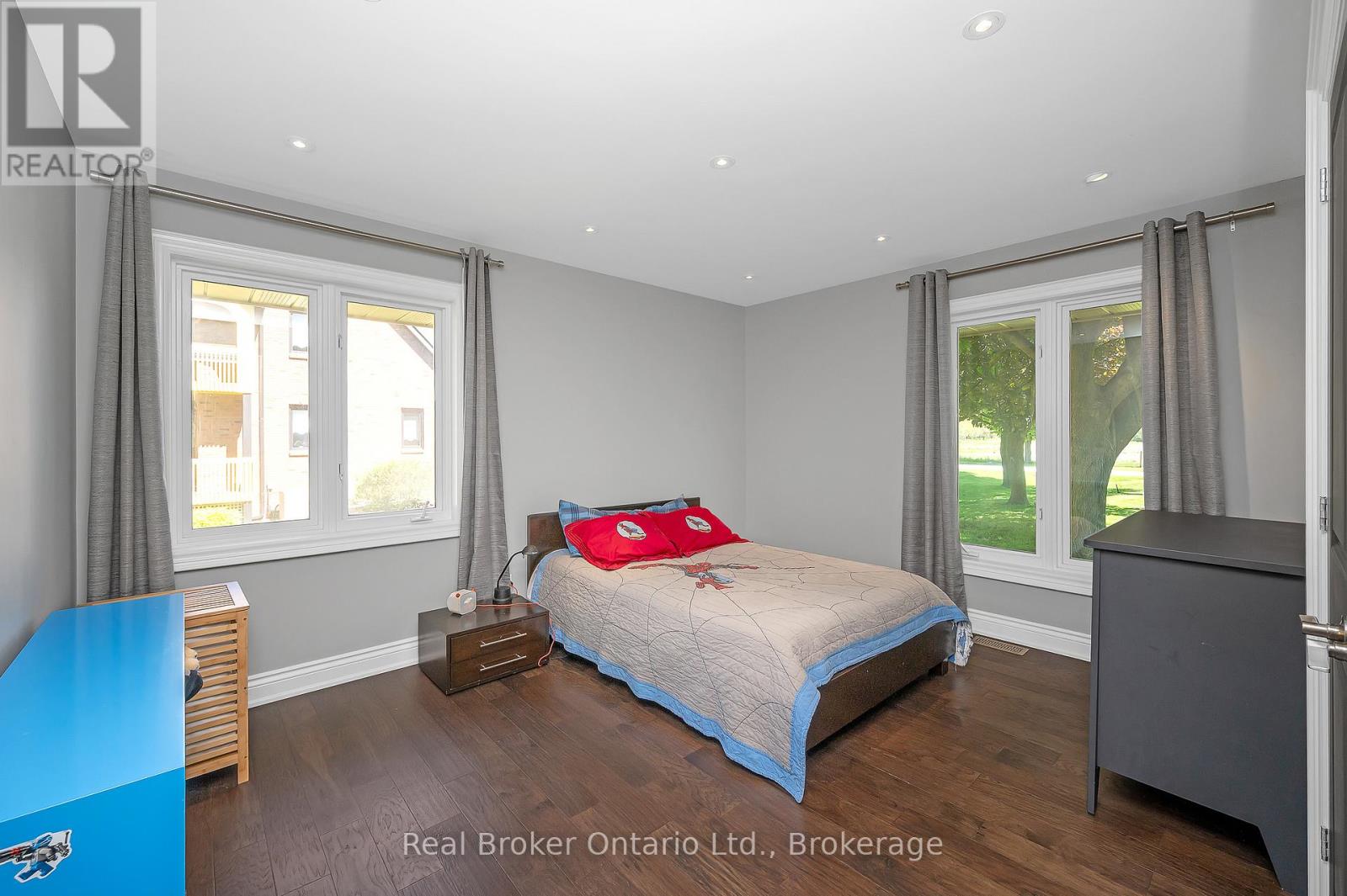 10158 Old Pine Crest Road, Halton Hills, Ontario  L0P 1K0 - Photo 37 - W12800796