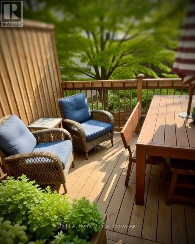 109 Brant Street, Oakville, Ontario  L6K 2Z7 - Photo 37 - W12800836