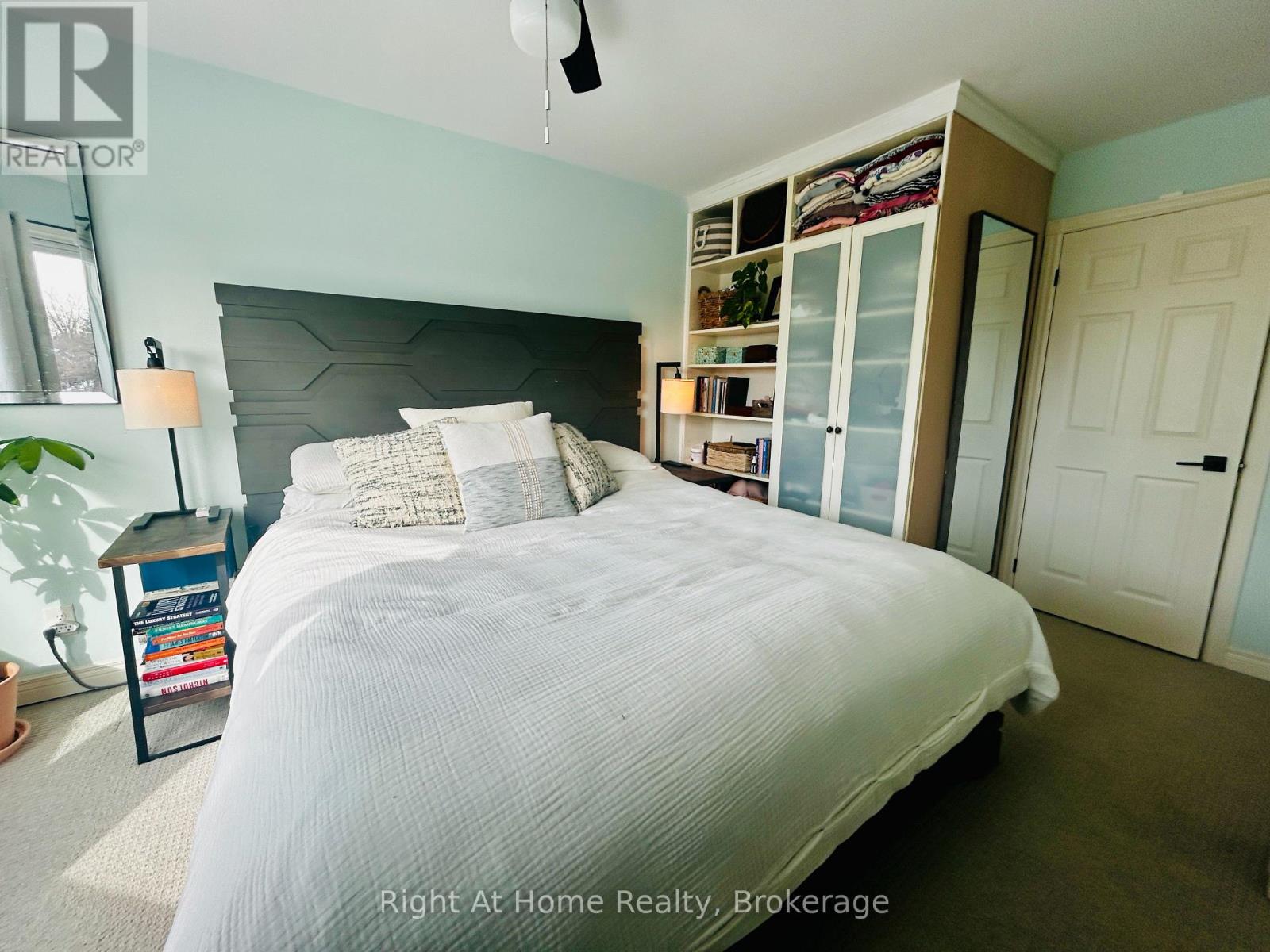 109 Brant Street, Oakville, Ontario  L6K 2Z7 - Photo 28 - W12800836