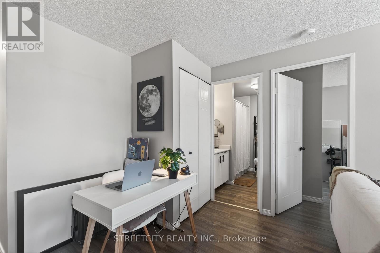 205 - 76 Baseline Road, London South, Ontario  N6J 4X6 - Photo 12 - X12800838