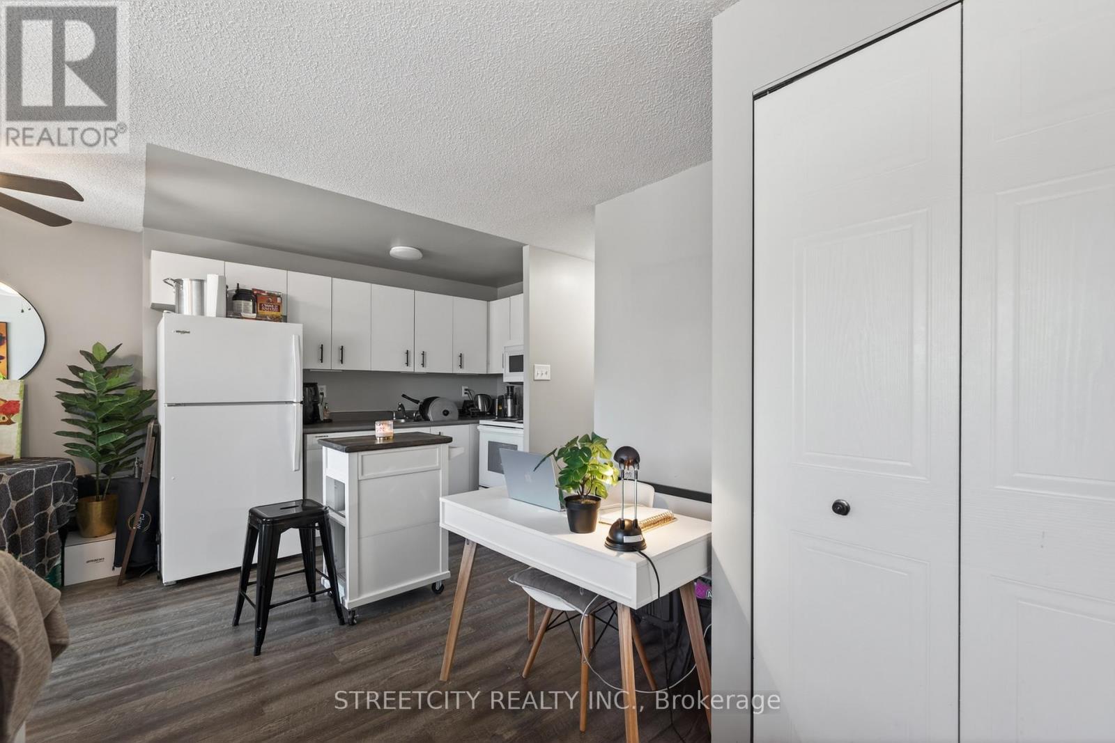 205 - 76 Baseline Road, London South, Ontario  N6J 4X6 - Photo 13 - X12800838