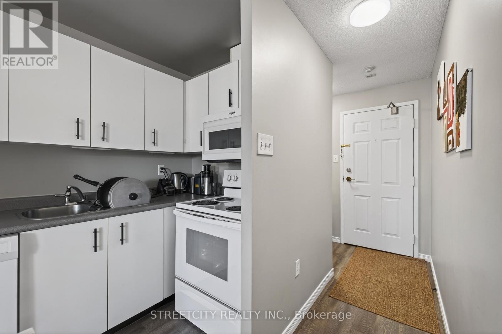 205 - 76 Baseline Road, London South, Ontario  N6J 4X6 - Photo 18 - X12800838