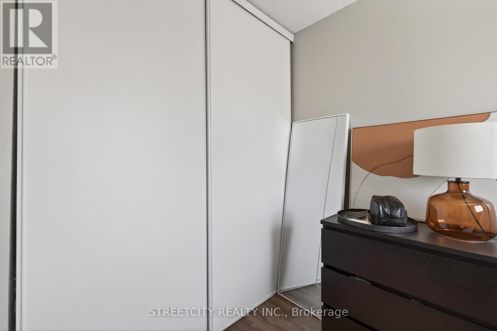 205 - 76 Baseline Road, London South, Ontario  N6J 4X6 - Photo 22 - X12800838