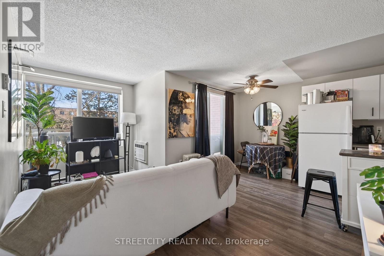 205 - 76 Baseline Road, London South, Ontario  N6J 4X6 - Photo 6 - X12800838