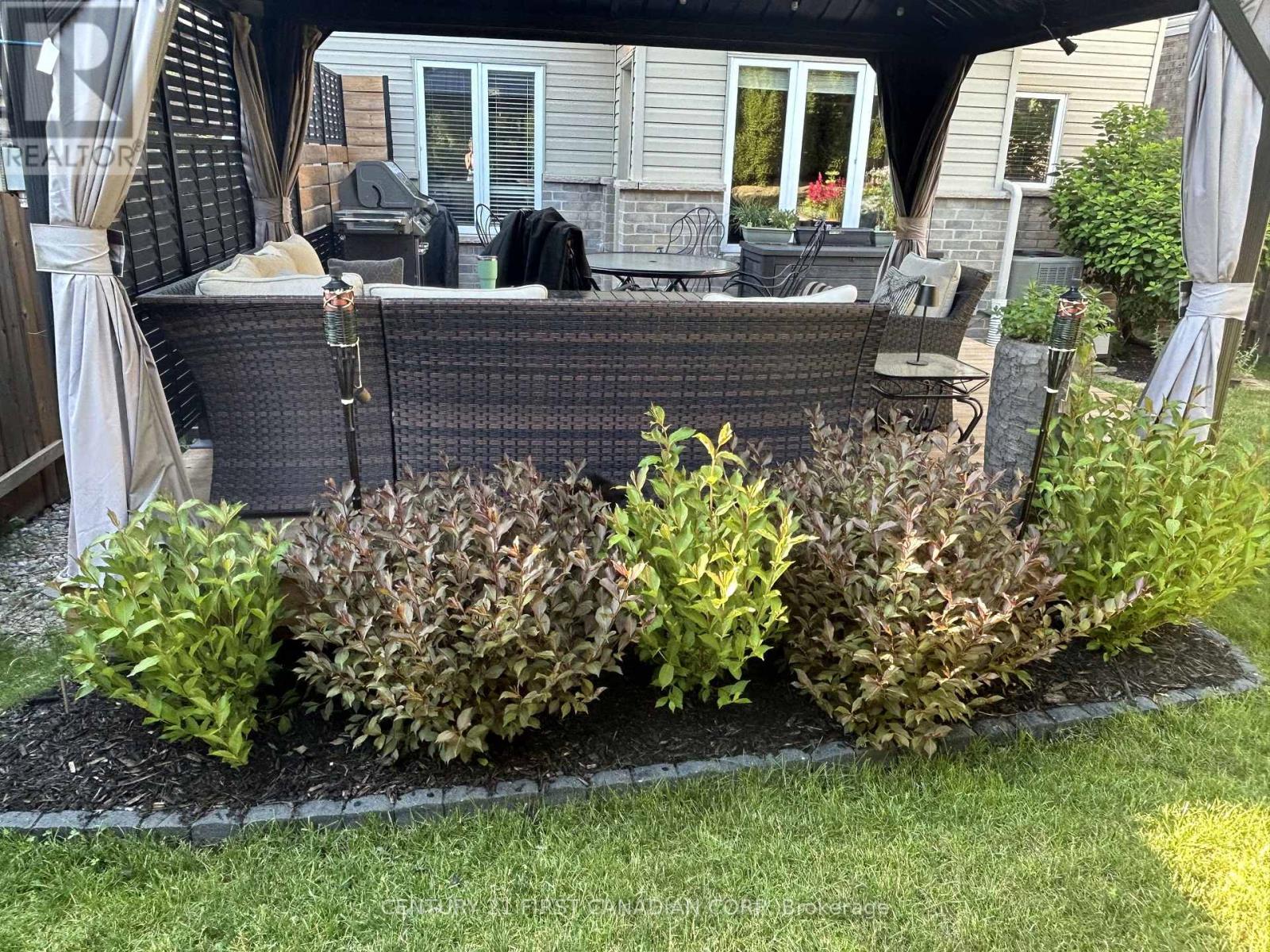 38 - 777 Apricot Drive, London South, Ontario  N6K 5B3 - Photo 39 - X12800858