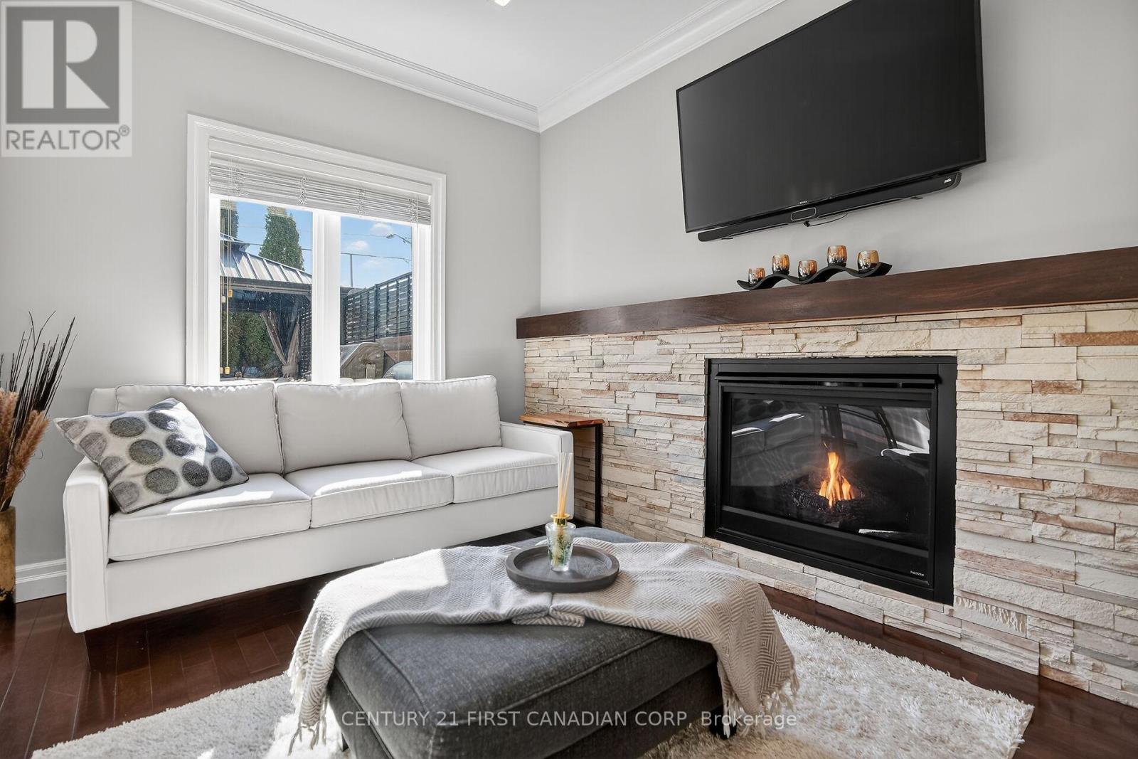 38 - 777 Apricot Drive, London South, Ontario  N6K 5B3 - Photo 8 - X12800858