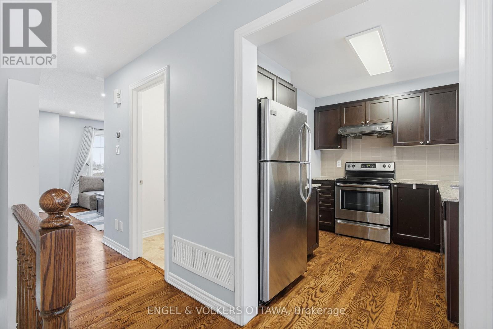 476 Coldwater Crescent, Ottawa, Ontario  K2M 0J2 - Photo 18 - X12800846