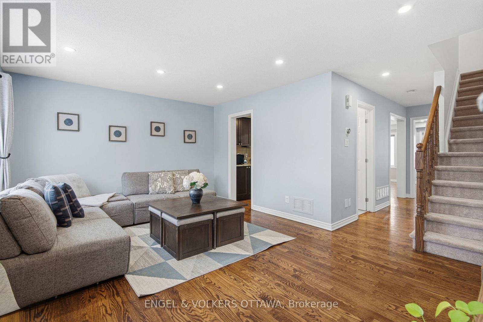 476 Coldwater Crescent, Ottawa, Ontario  K2M 0J2 - Photo 20 - X12800846