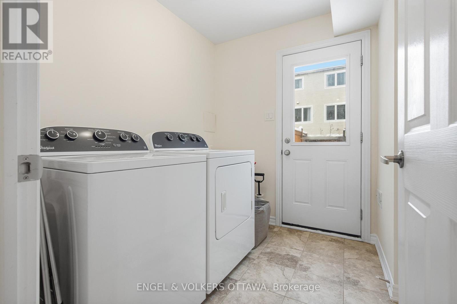 476 Coldwater Crescent, Ottawa, Ontario  K2M 0J2 - Photo 38 - X12800846