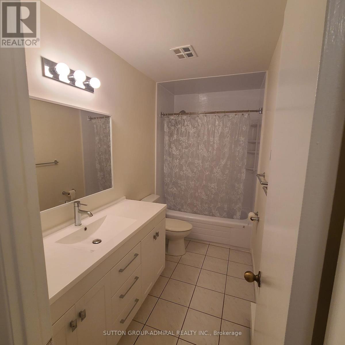 #1 - 5128a Dundas Street W, Toronto, Ontario  M9A 1C2 - Photo 9 - W12773344