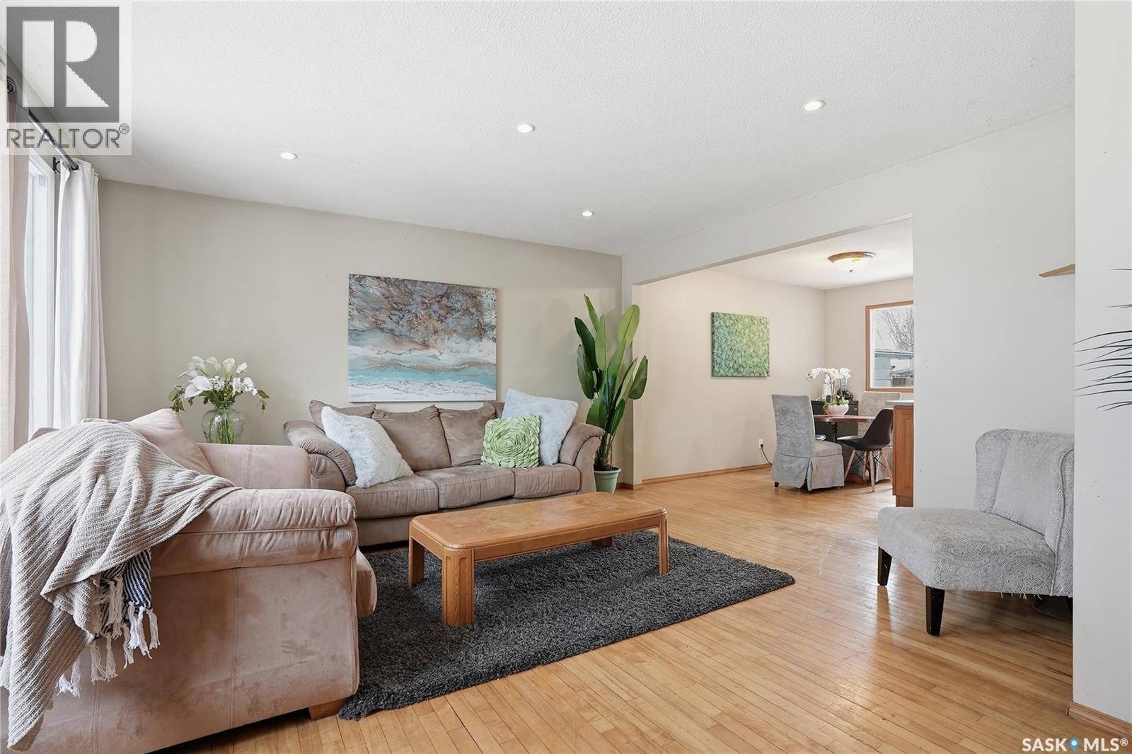 285 Carleton Drive, Saskatoon, Saskatchewan  S7H 3P1 - Photo 5 - SK028769