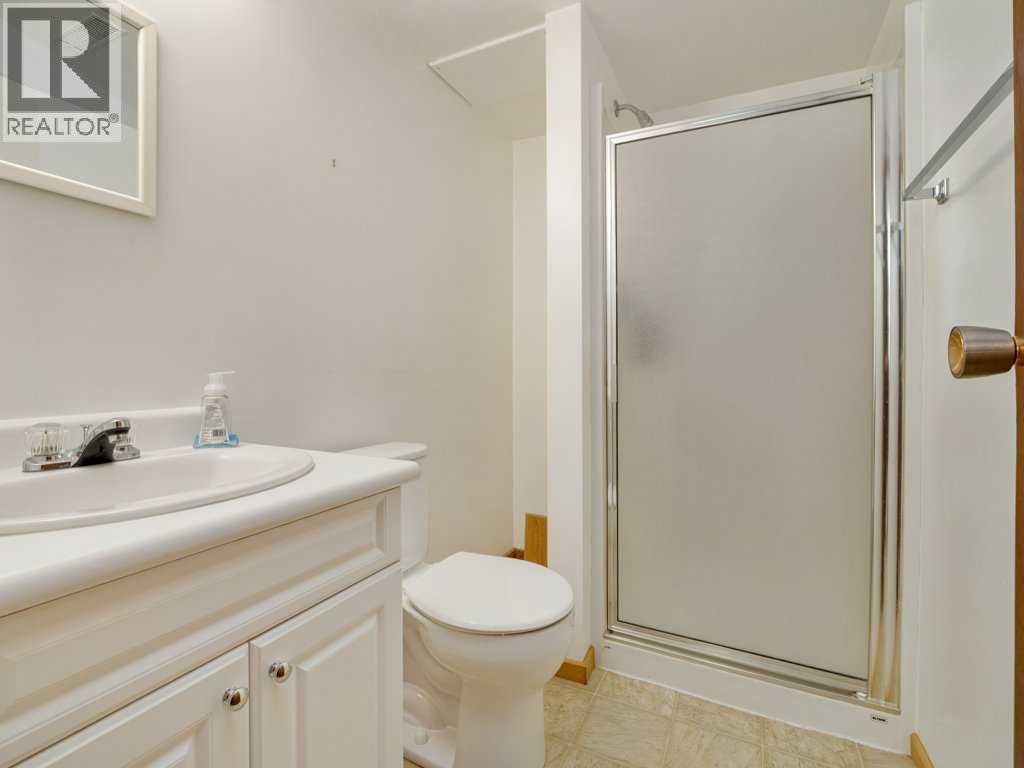 581 Broadview Street, Pincher Creek, Alberta  T0K 1W0 - Photo 37 - A2286517