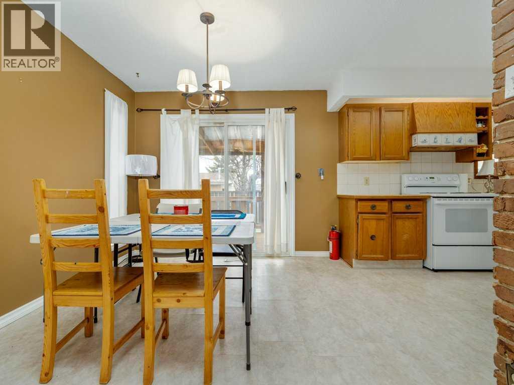 581 Broadview Street, Pincher Creek, Alberta  T0K 1W0 - Photo 10 - A2286517