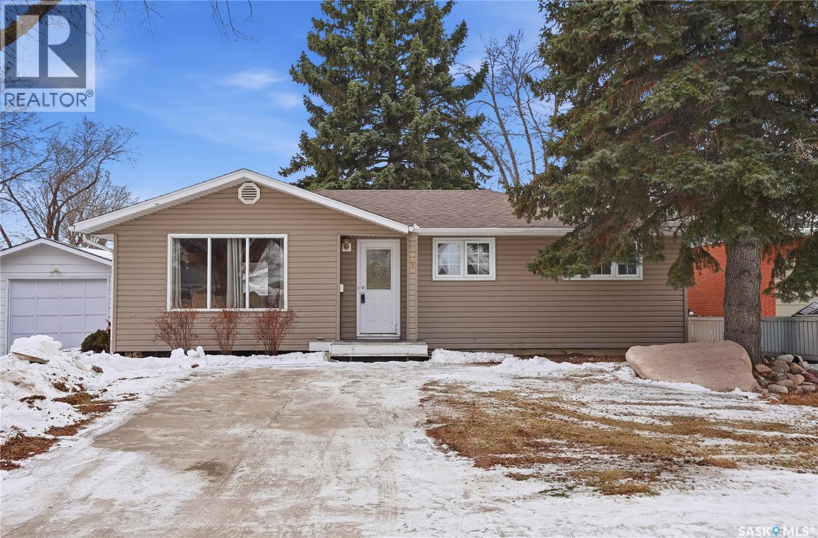 285 Carleton Drive, Saskatoon, Saskatchewan  S7H 3P1 - Photo 1 - SK028769