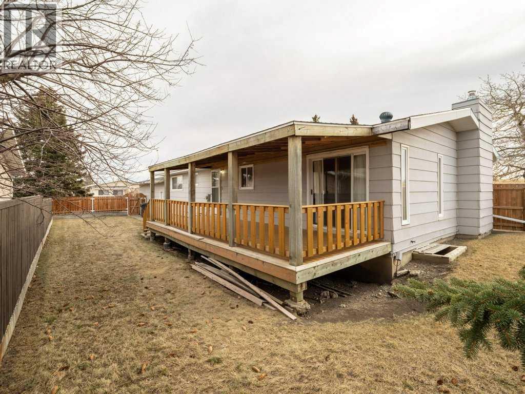 581 Broadview Street, Pincher Creek, Alberta  T0K 1W0 - Photo 46 - A2286517