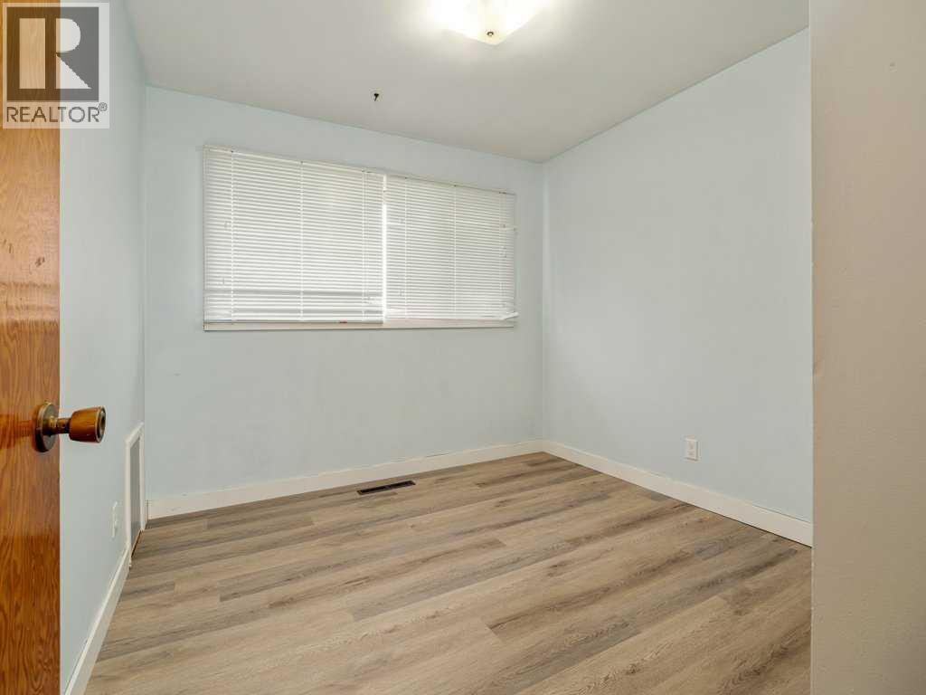 730 Blairmore Street, Pincher Creek, Alberta  T0K 1W0 - Photo 21 - A2286528