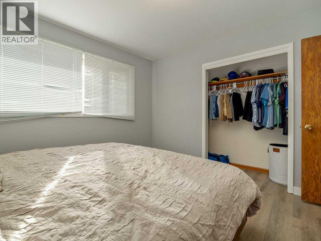 730 Blairmore Street, Pincher Creek, Alberta  T0K 1W0 - Photo 16 - A2286528