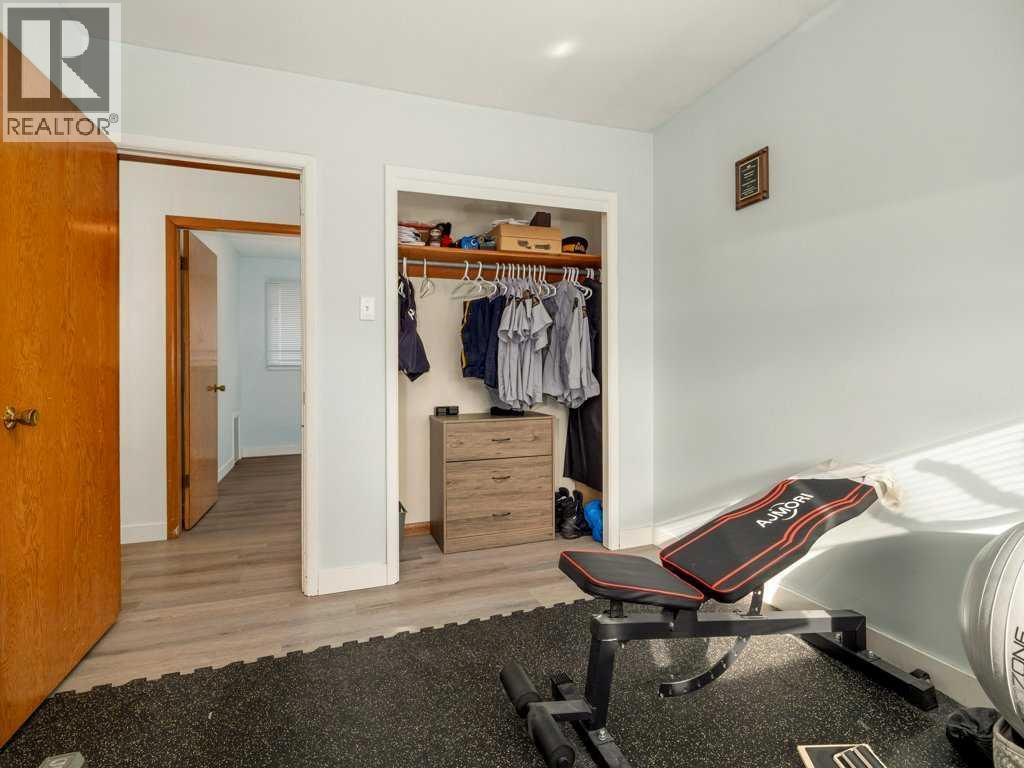 730 Blairmore Street, Pincher Creek, Alberta  T0K 1W0 - Photo 20 - A2286528