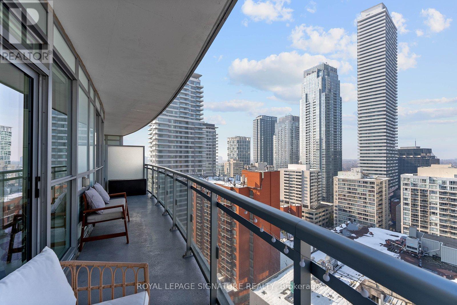 1702 - 89 Dunfield Avenue, Toronto, Ontario  M4S 0A4 - Photo 17 - C12800814