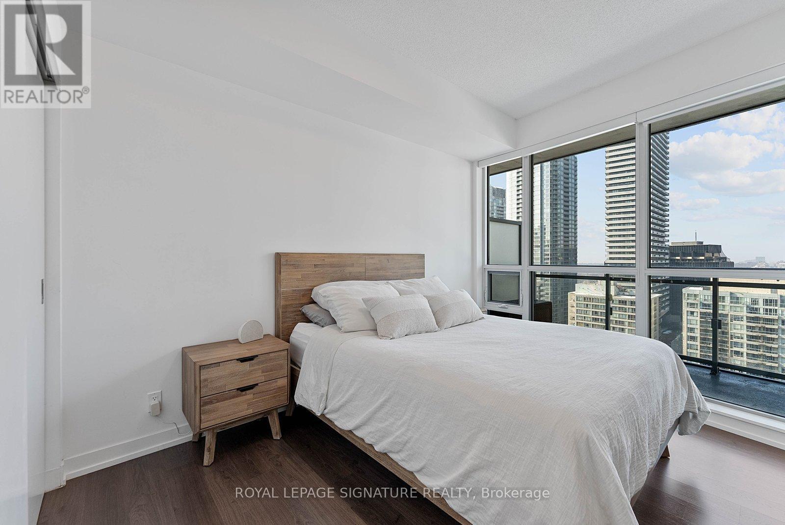 1702 - 89 Dunfield Avenue, Toronto, Ontario  M4S 0A4 - Photo 21 - C12800814