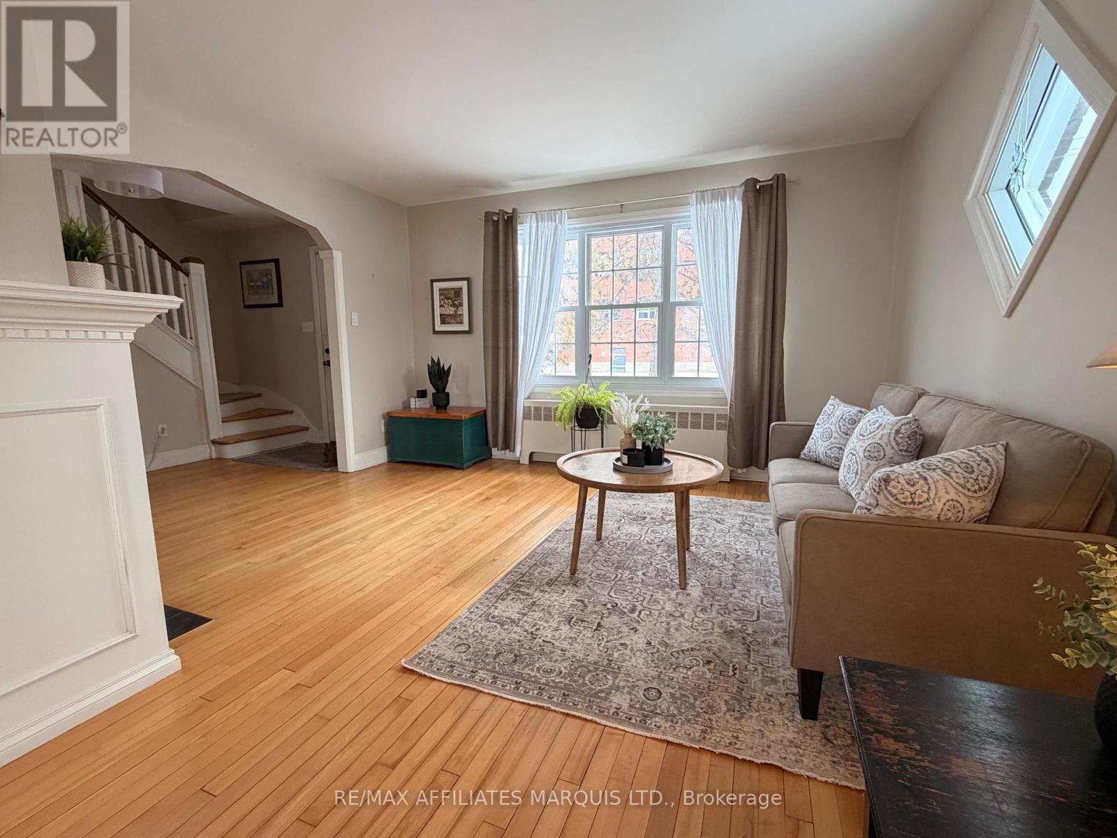 3 Old Orchard Avenue, Cornwall, Ontario  K6H 2H1 - Photo 3 - X12800806