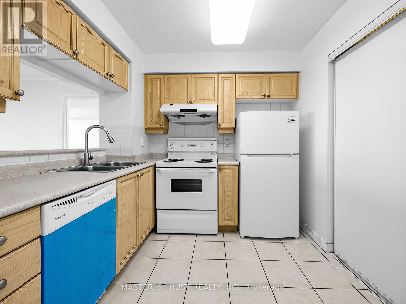 #2139 - 68 Corporate Drive, Toronto, Ontario  M1H 3H3 - Photo 18 - E12800860