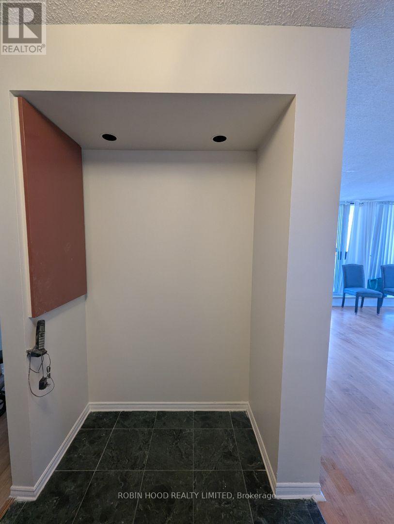 Unit 1108 - 400 Mclevin Avenue, Toronto, Ontario  M1B 5J4 - Photo 8 - E12800872