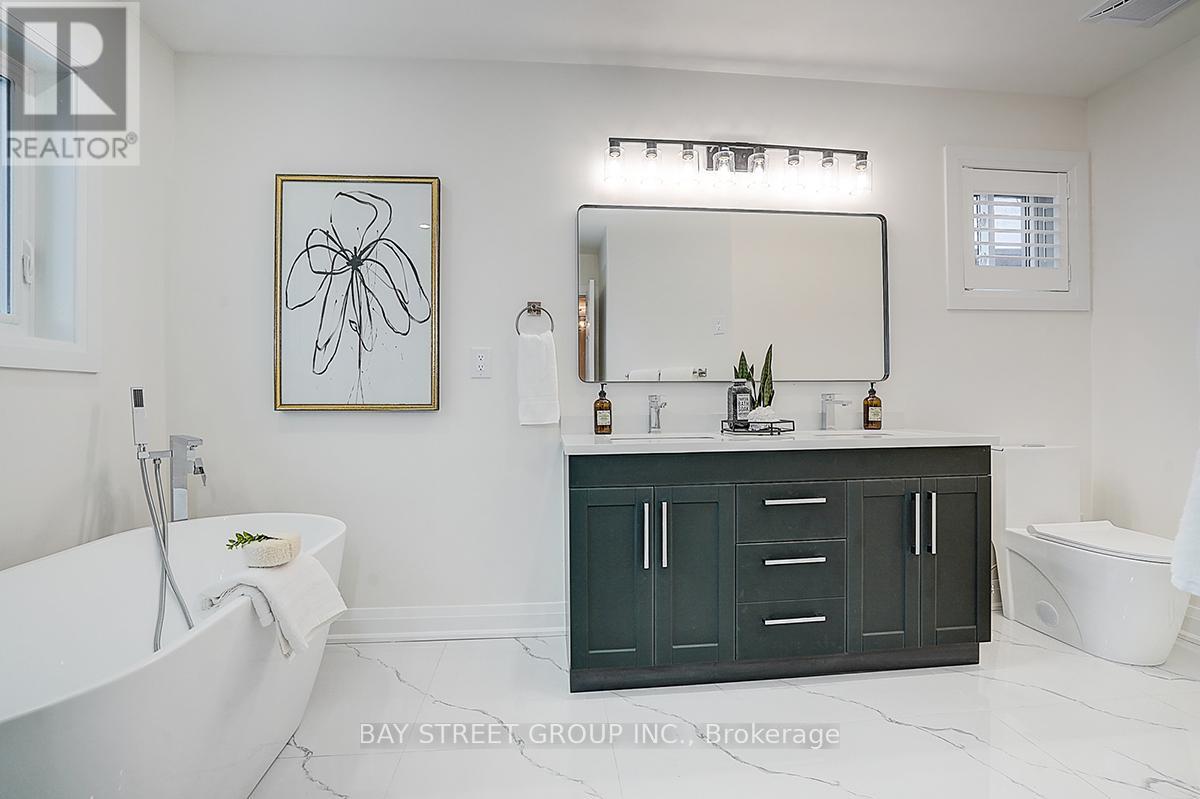 10 Kimono Crescent, Richmond Hill (Rouge Woods), Ontario  L4S 1X5 - Photo 22 - N12800790