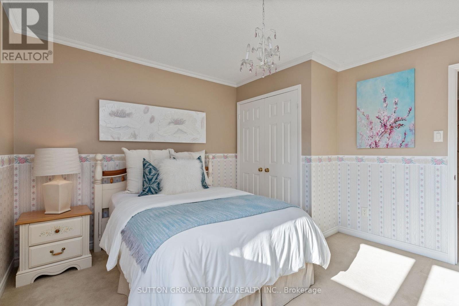 73 Crystal Drive, Richmond Hill, Ontario  L4C 7Y7 - Photo 24 - N12800868