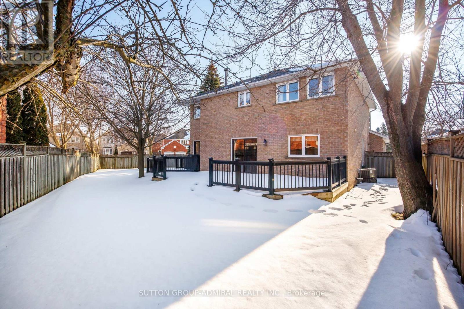 73 Crystal Drive, Richmond Hill, Ontario  L4C 7Y7 - Photo 36 - N12800868