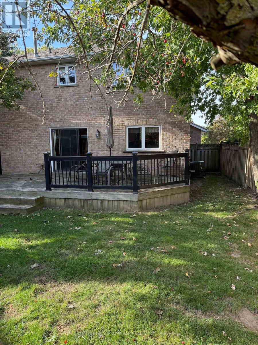 73 Crystal Drive, Richmond Hill, Ontario  L4C 7Y7 - Photo 38 - N12800868