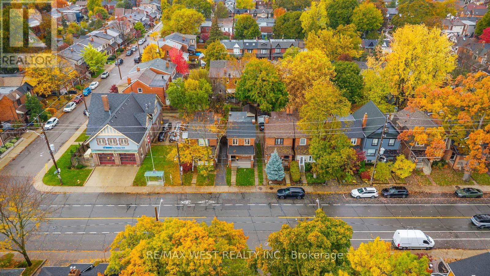 470 Runnymede Road, Toronto, Ontario  M6S 2Z2 - Photo 47 - W12793278