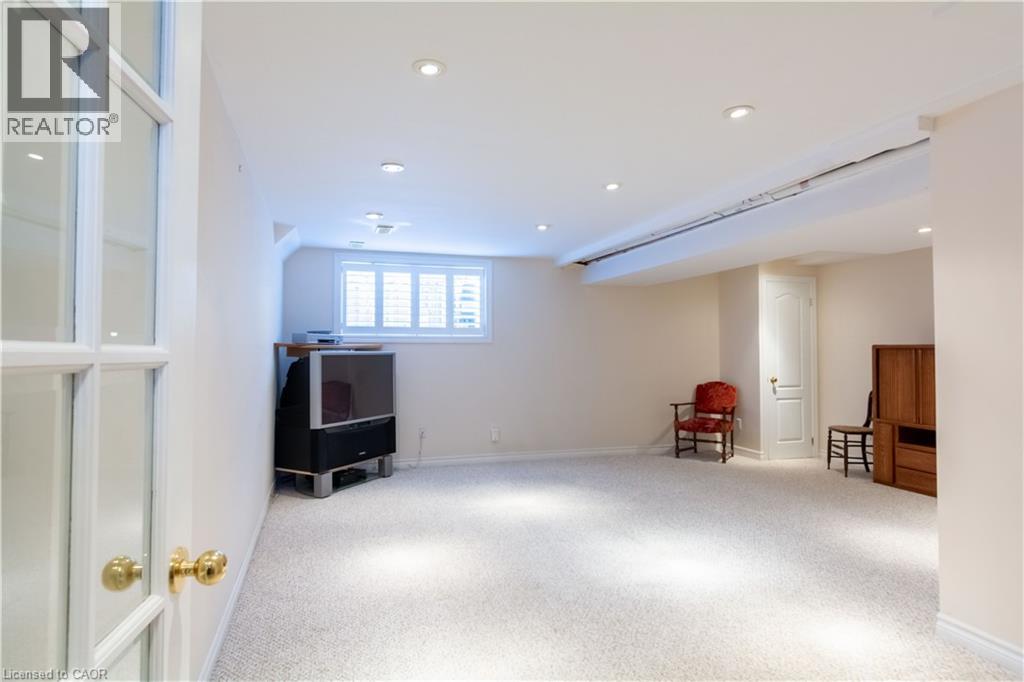 489 Green Road, Stoney Creek, Ontario  L8E 6A3 - Photo 26 - 40806136