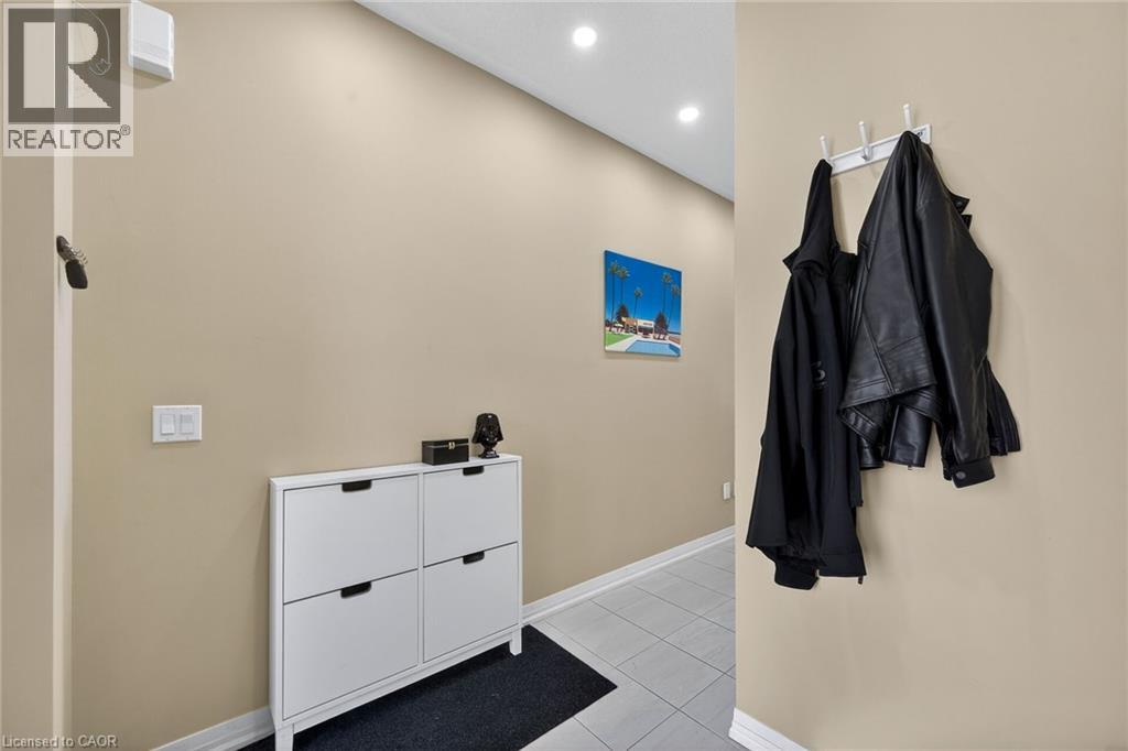 267 Provident Way, Hamilton, Ontario  L0R 1W0 - Photo 7 - 40806039