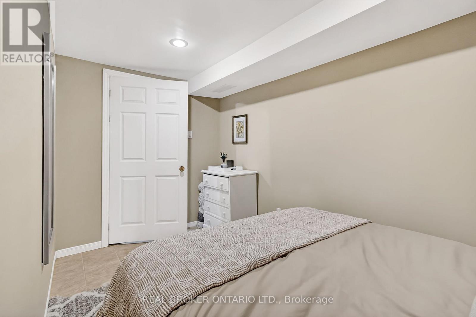 423 Scott Drive, Orangeville, Ontario  L9W 4L9 - Photo 37 - W12800792