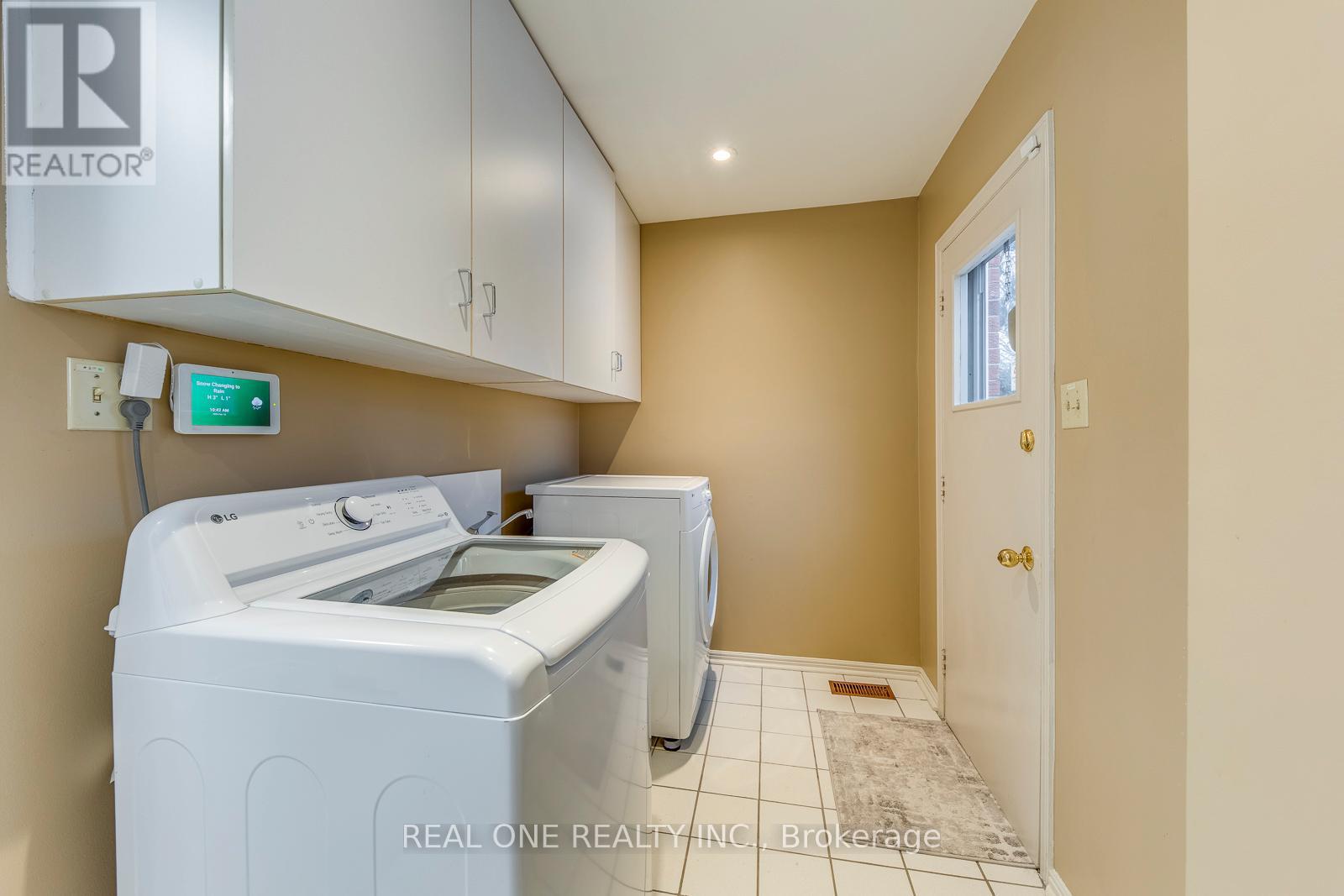 185 All Saints Crescent, Oakville, Ontario  L6J 5Y6 - Photo 27 - W12800830