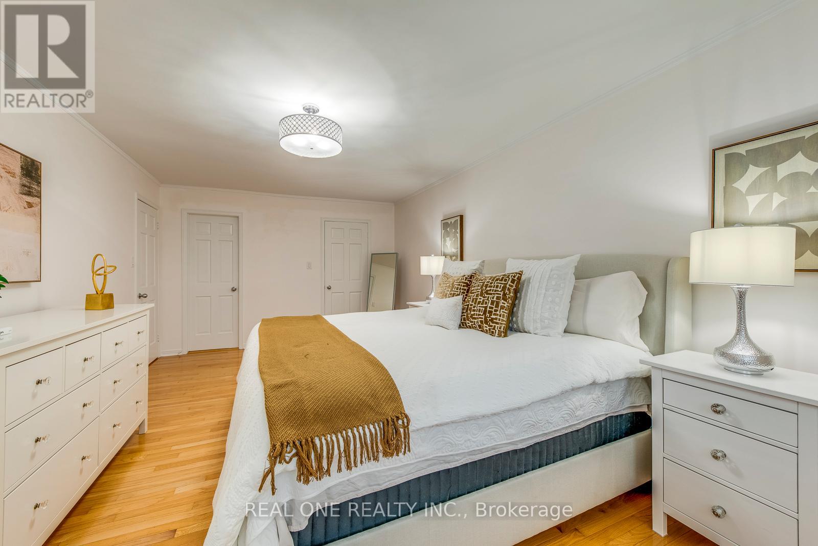 185 All Saints Crescent, Oakville, Ontario  L6J 5Y6 - Photo 31 - W12800830